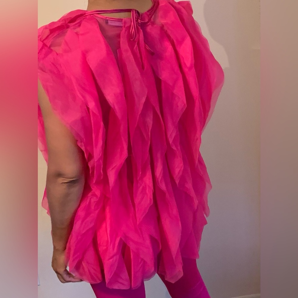 2 Piece Hot Pink Top w/ Matching Leggings by good time usa, Small (Stretch)